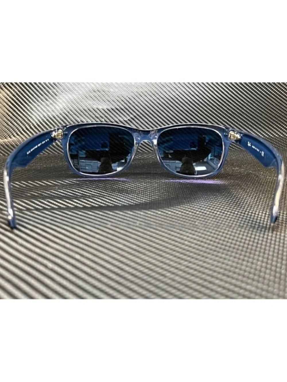 Ray-Ban new tags